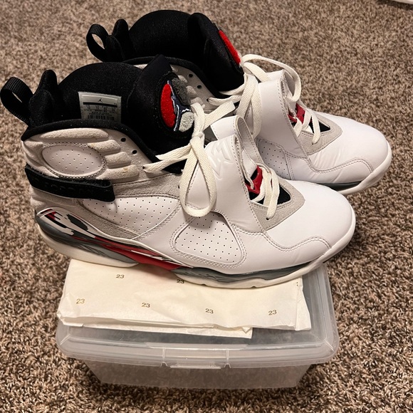 Authentic Air Jordan Retro 8 bugs bunny (2013) size 12 - Picture 2 of 5